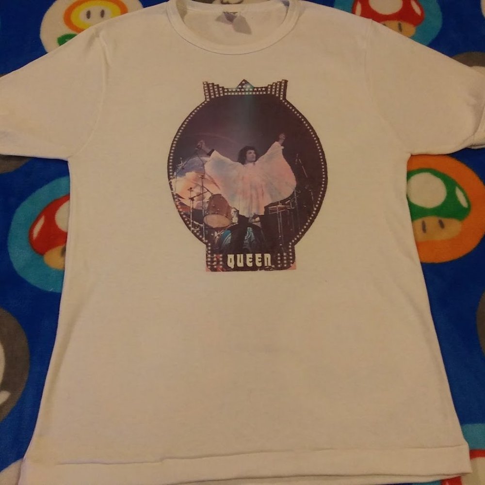 Vintage 1970s Queen Rock Band Freddie Mercury T-shirt